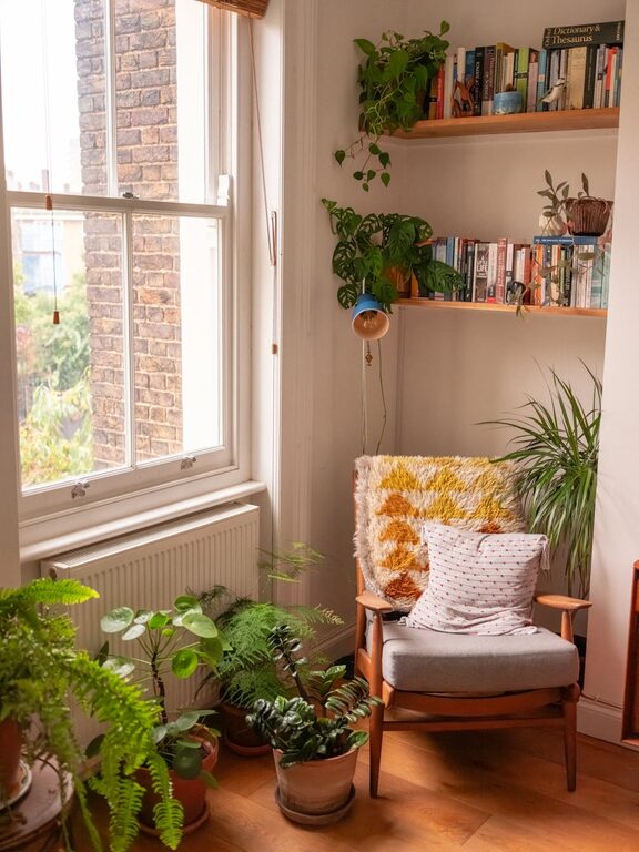 How to Create a Cosy and Inviting Reading Nook at Home
